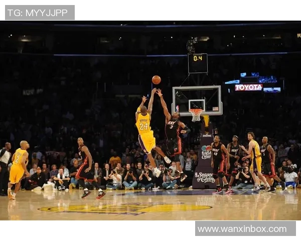 湖人对决热火G3全场精彩回顾与赛后分析分享