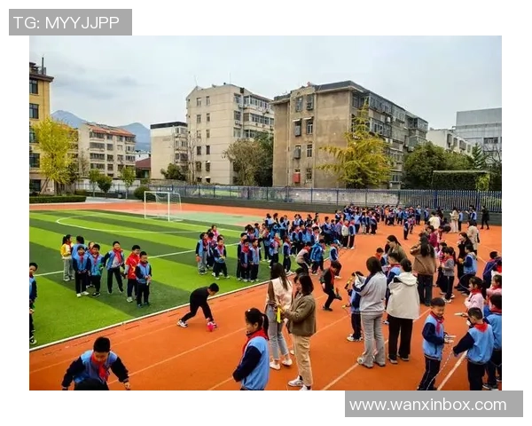 宁乡举办中小学生跳绳竞赛，1300余名少年同场竞技